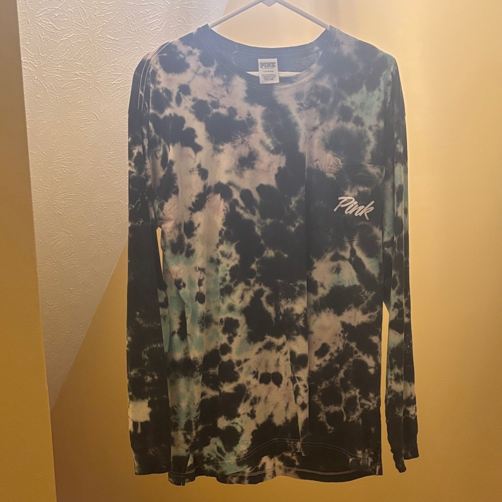 PINK Victoria's Secret Tie-Dye Long Sleeve Tee - Black and White